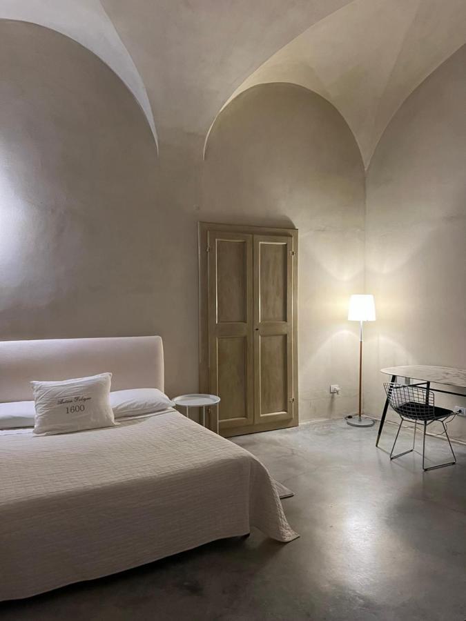 Antica Foligno 1600 Magic Apartment Exterior foto